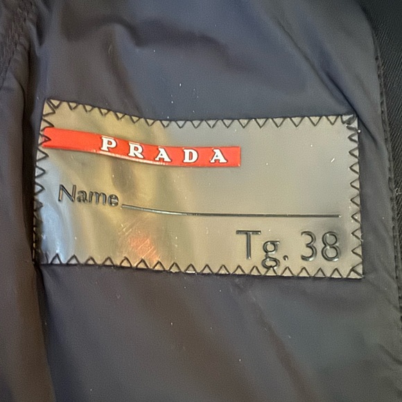 Prada Black Nylon Coat with Fur Detail - Picture 5 of 5